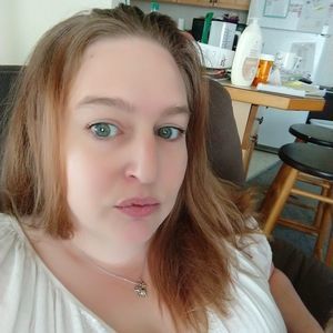 Meet your Posher, Jaclyn